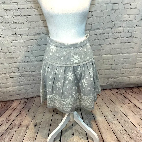 PRINCESS VERA WANG Fair Isle Knit Sweater Skirt Gray/White Snowflake-Medium - Picture 1 of 3